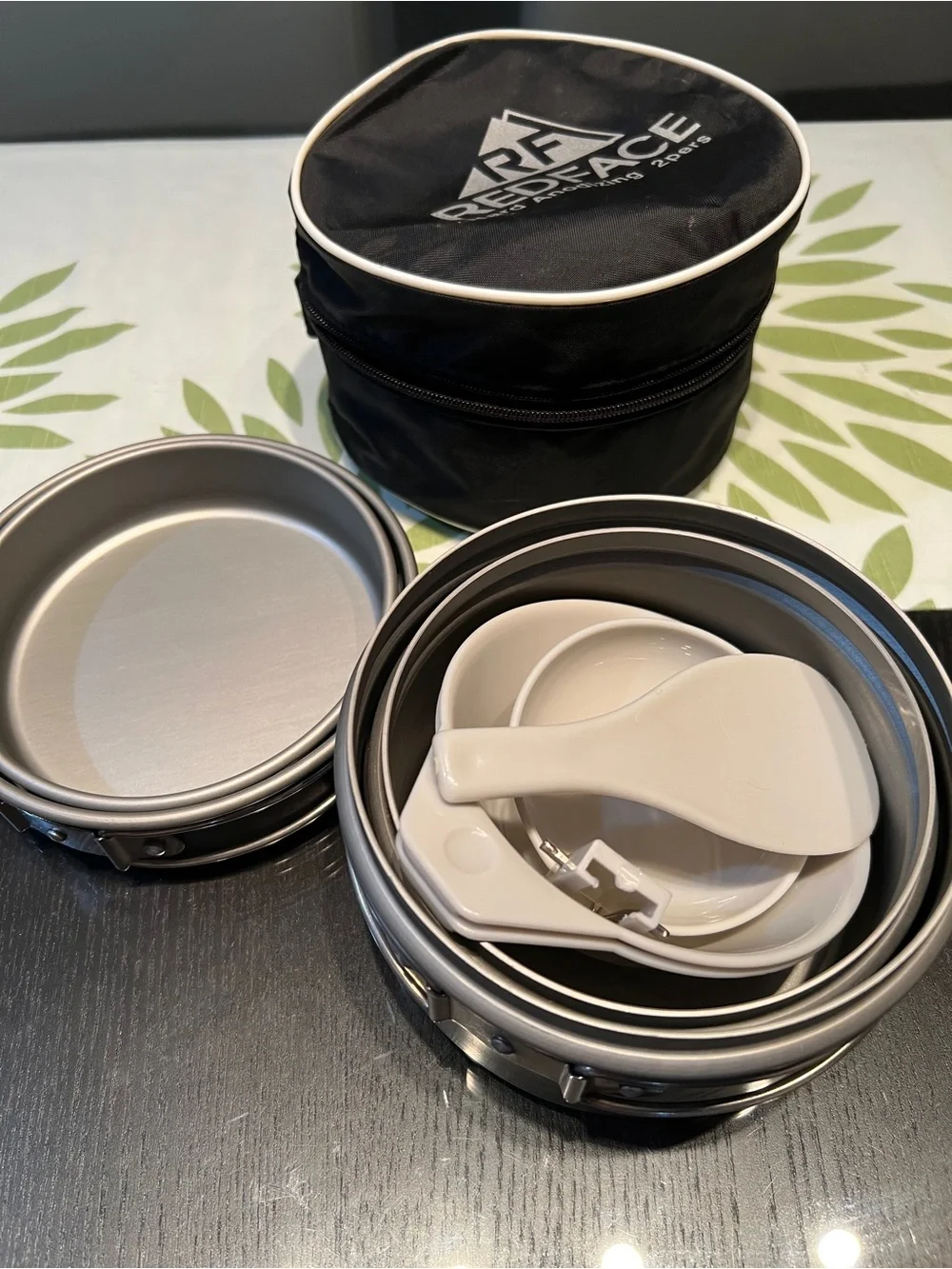 Redface Aluminum Camping Cookware Set in Silver and White